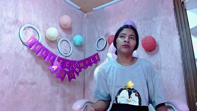  QueenMarilyn online show from July 14, 7:18 pm