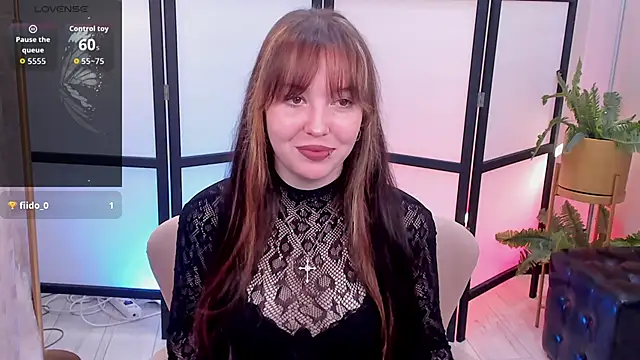 Hyuna Flowers online show from June 7, 3:46 am