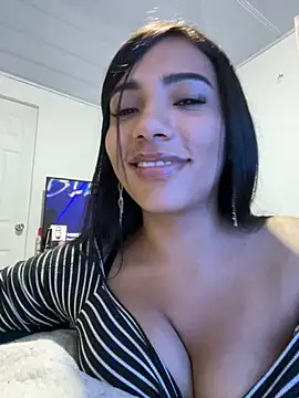 Caro Mildrey online show from July 10, 5:41 am