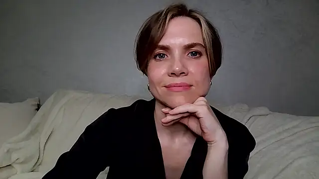 NatalieMoses online show from June 20, 7:28 pm