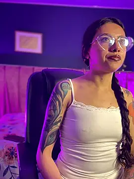 Violeta muns online show from July 15, 5:50 pm