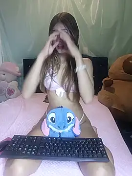 Zoehoney 18 online show from June 11, 3:36 am