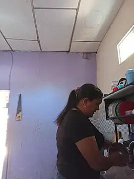 Keylins online show from July 17, 3:27 pm