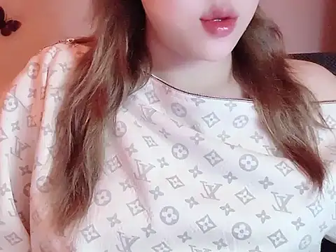 Lucy6868 online show from July 30, 2:40 pm
