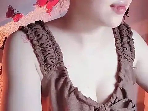 Lucy6868 online show from June 21, 4:11 pm