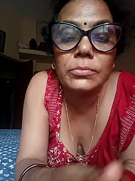chatterjeesayani567 online show from July 14, 11:05 am