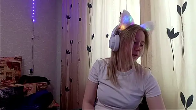 NikiFray online show from June 1, 2:08 pm