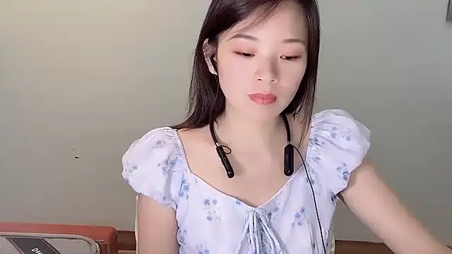 chaomei- online show from July 1, 4:39 pm