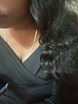 Sexy-Zeenat online show from July 9, 8:28 am