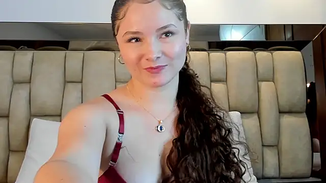 CamilaSaez online show from June 3, 2:33 pm