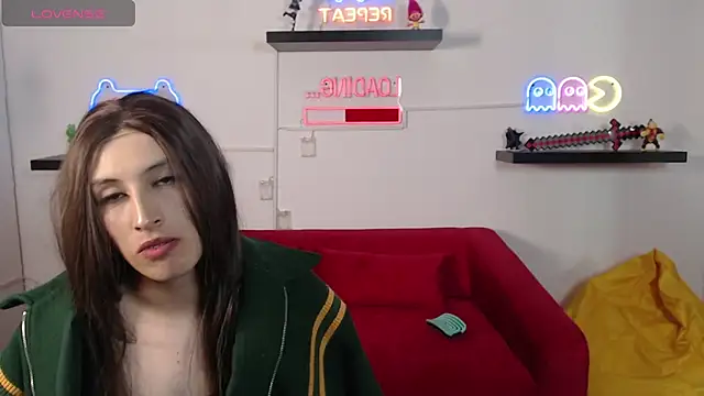Luna-rose online show from June 10, 2:38 pm