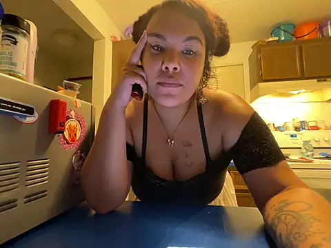 mazikeen94 online show from June 30, 8:36 am