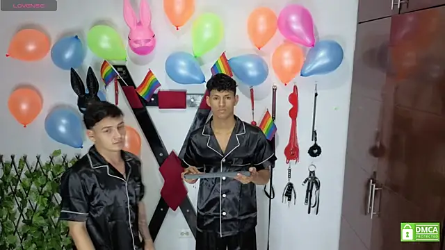 Nicolas AthleticBoy online show from July 8, 9:06 pm
