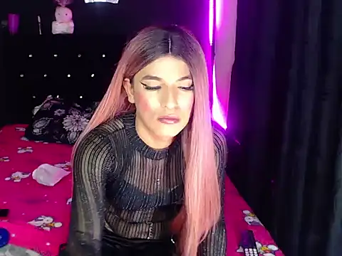 madame kitty online show from July 17, 4:28 am