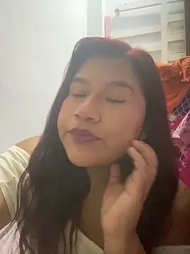 alecamila online show from June 7, 1:56 am