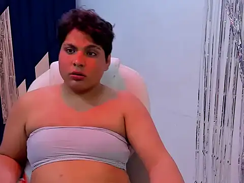 IsabelaVillalba online show from June 10, 4:44 am