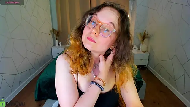 Aleks-casterrr online show from June 13, 5:32 pm