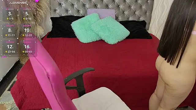 katt eyes   online show from July 23, 12:13 pm