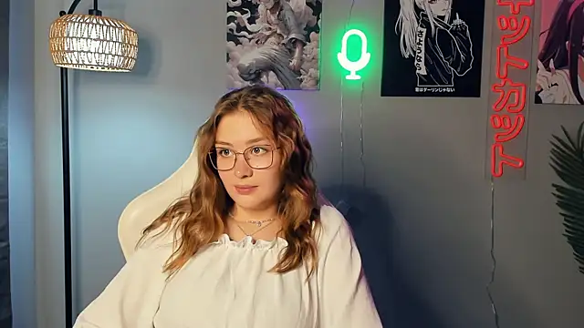 DarleenWarrior online show from June 12, 11:07 am