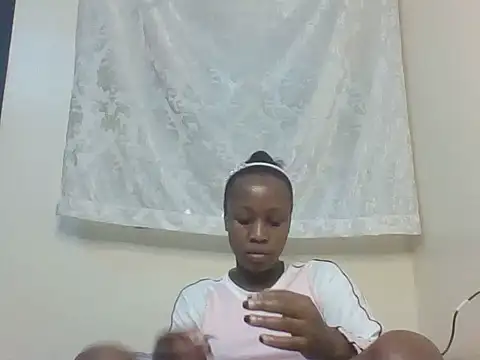 Sweet-cherrry online show from July 4, 9:38 am
