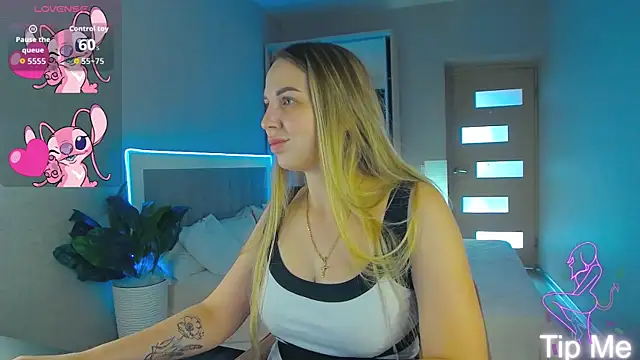 babbyalexandra online show from June 18, 3:28 pm