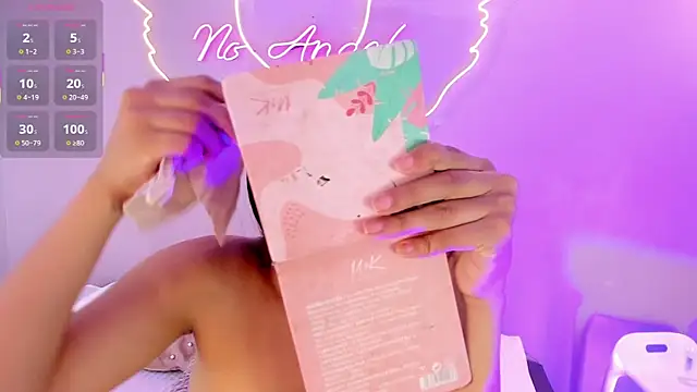 TalianaHernandez online show from July 26, 5:31 pm