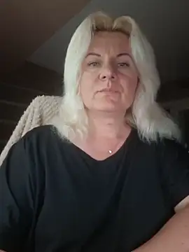 VikaRaine555 online show from June 12, 12:02 pm
