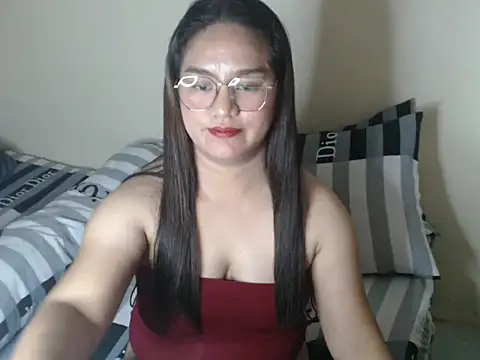 GorgeousPinay x online show from June 27, 7:53 am