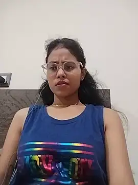 Nikitahot83 online show from June 11, 8:33 am