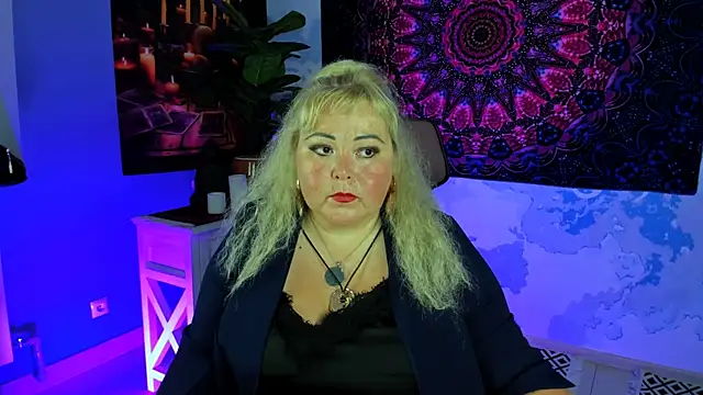 EvaMurller online show from June 26, 9:10 am