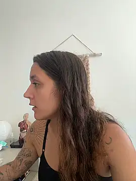SOPHIA VELMONT online show from July 4, 7:32 pm