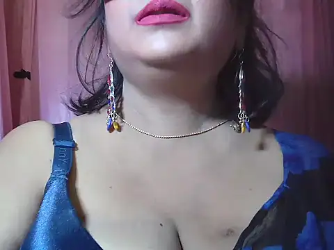 AYESHA BABY DOLL1 online show from June 12, 7:49 am