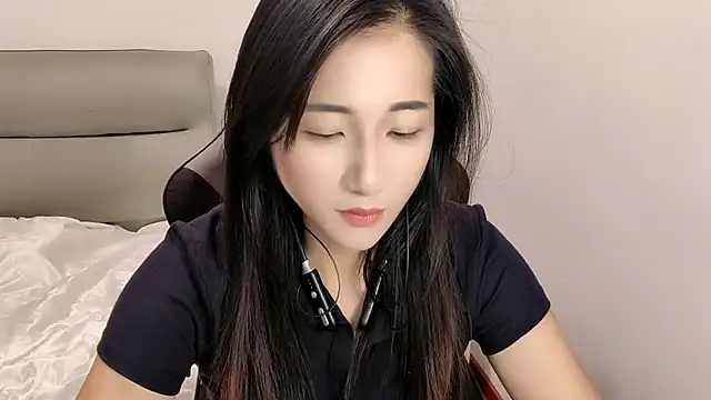 Qianqian-666 online show from June 23, 12:25 pm