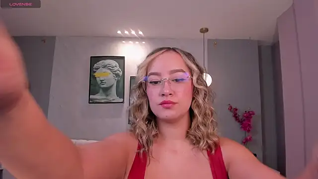 NovaSinclairX online show from August 6, 12:12 pm