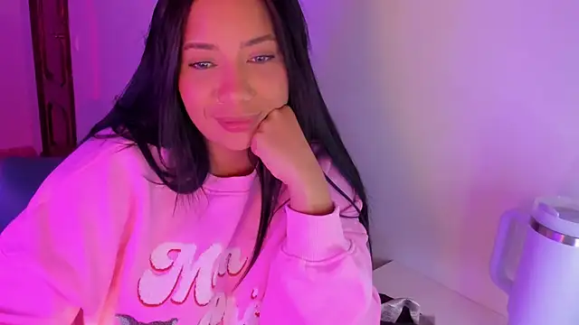 NicolePasqualott online show from February 10, 9:29 pm