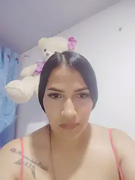 sofia milky online show from August 8, 7:33 pm