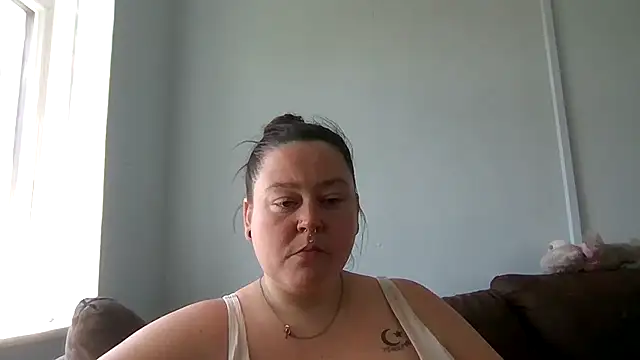MysteriousAlaya online show from June 25, 12:18 pm