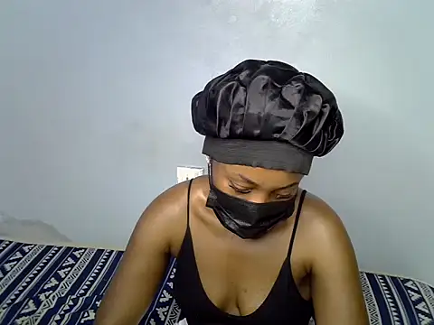 Dayanna O online show from June 22, 6:43 am