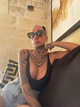 inked up jade online show from August 6, 4:03 pm