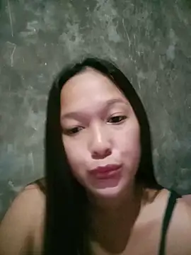 urwomaninlove online show from June 30, 2:11 am
