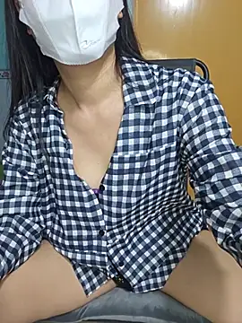 cherry chjan online show from July 3, 12:00 pm