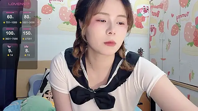 Una9  online show from July 14, 6:23 pm