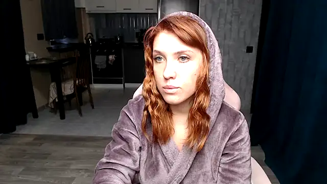 Reginasmilee online show from October 2, 4:28 am