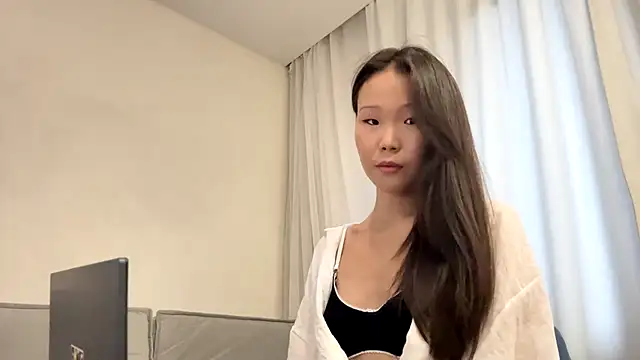 LaylaKiss  online show from July 8, 8:38 am