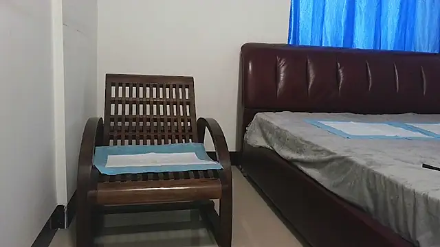 qiqi454524 online show from July 4, 5:58 am