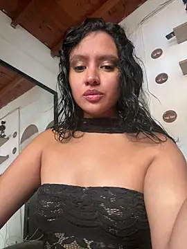 xnoiawell online show from July 23, 2:58 pm