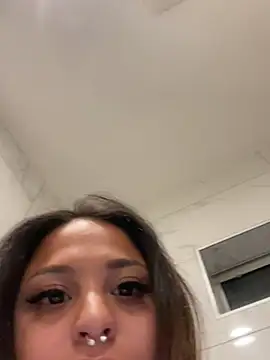 Beelovee98 online show from July 22, 4:24 am