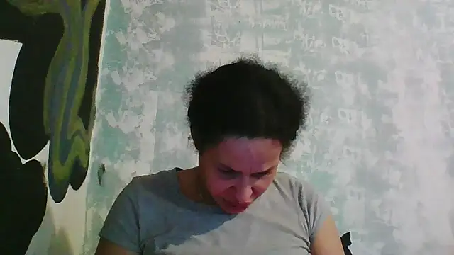 imisamoore69 online show from October 21, 8:13 pm