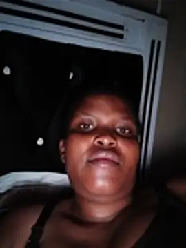 African-Queen1 online show from July 4, 9:54 pm
