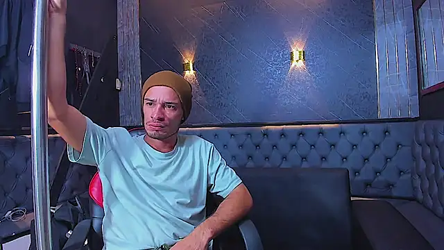 Brandon Bless online show from July 5, 11:49 am